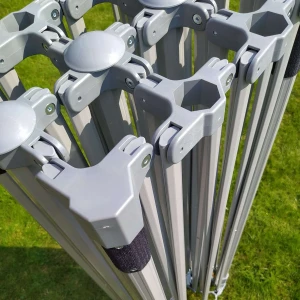 Konstrukcja pawilonu ogrodowego 3×3 m DIGITENT Home